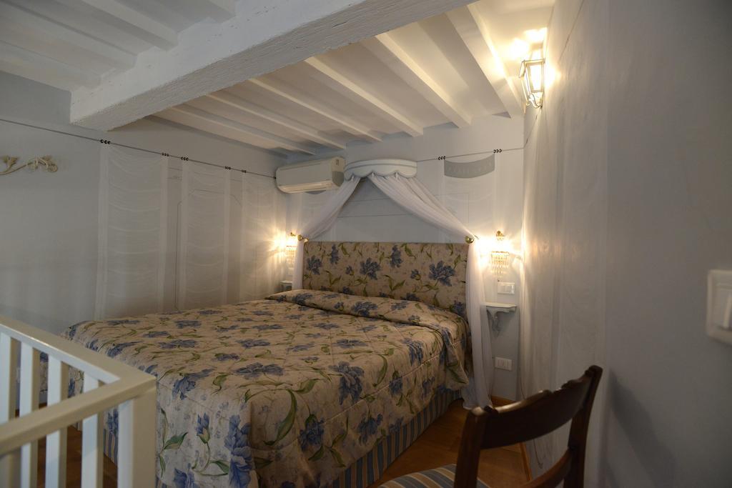Corte Dei Neri Florença Quarto foto